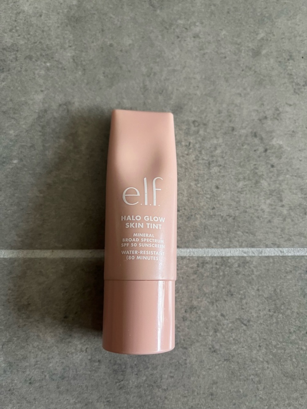 Brand New elf Halo Glow Skin Tint Shade “4 Light Neutral”